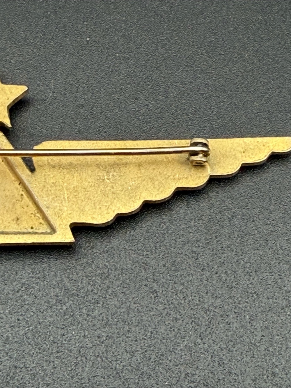 Delta Airlines Second Officer Wings Pin Vintage #B83 - Picture 7 of 10